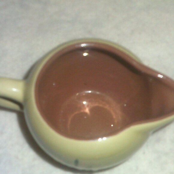 SUNDAY SALE Stangl Pottery Creamer Magnolia Hand Painted Red Clay 1950's MCM - Picture 3 of 5